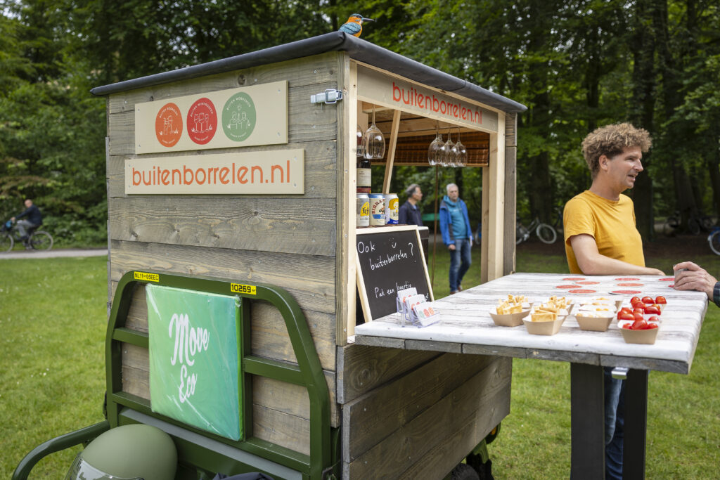 Outdoor office day 2024